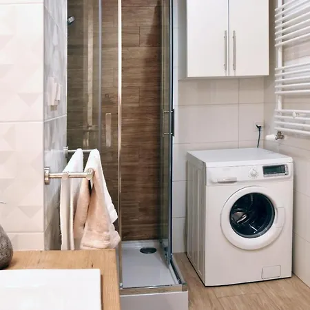 Luxury In City-4- Free Parking *