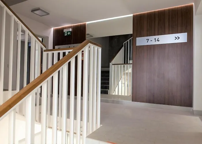 Апартаменты Luxury In City-4- Free Parking