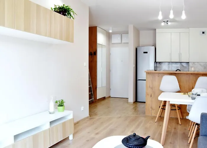 Апартаменты Luxury In City-4- Free Parking